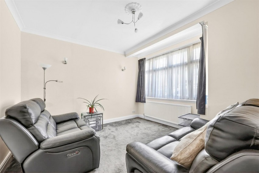 Images for Inverness Drive, Hainault