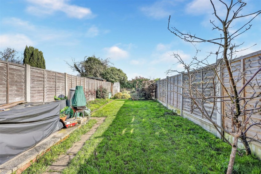 Images for Inverness Drive, Hainault