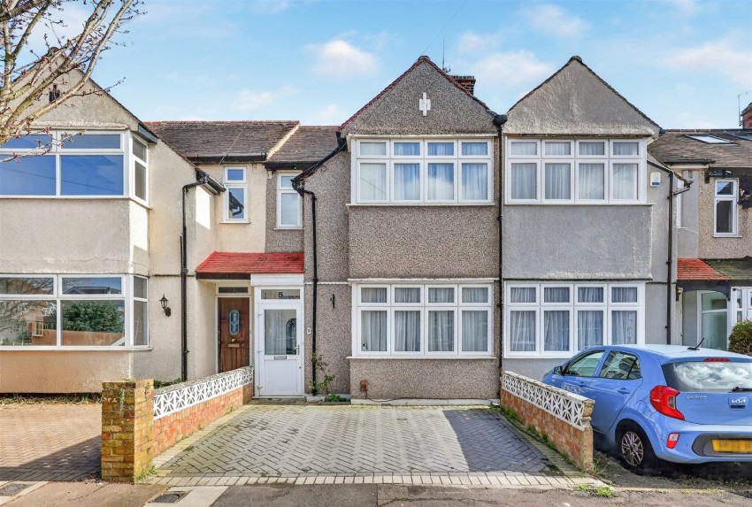 Images for Inverness Drive, Hainault
