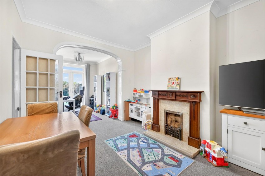 Images for Inverness Drive, Hainault