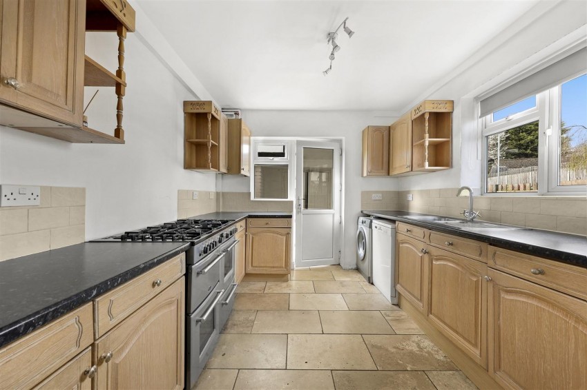 Images for Centre Avenue, Epping