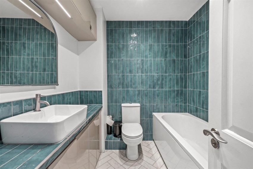 Images for Theydon Grove, Epping