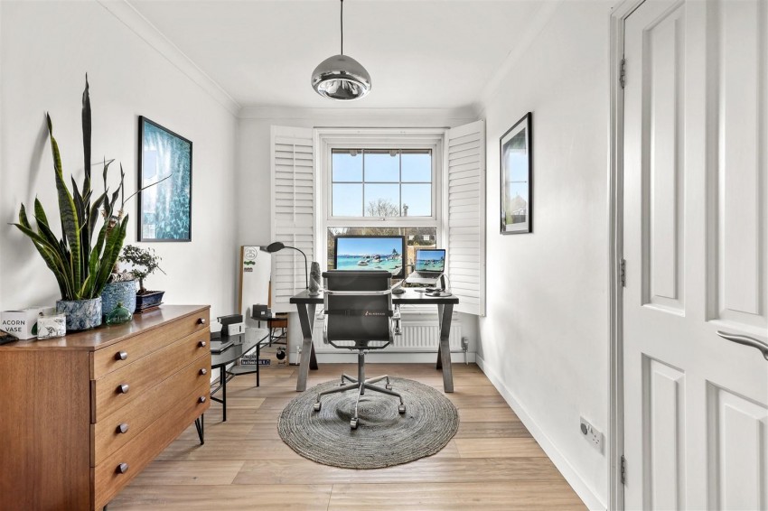 Images for Theydon Grove, Epping