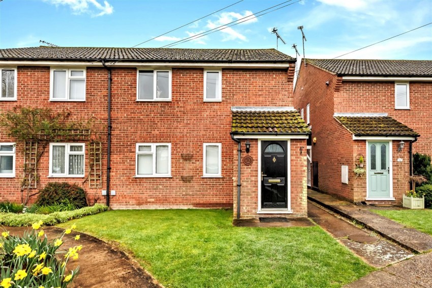 Images for Weald Hall Lane, Thornwood.