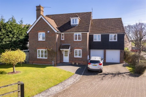 View Full Details for Tempest Mead, North Weald