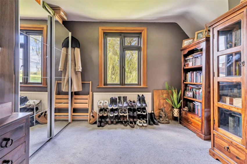 Images for Takleys manor cottage, Epping Upland