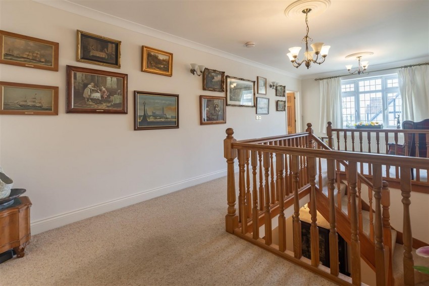 Images for Loughton Lane, Theydon Bois