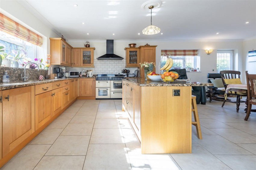 Images for Loughton Lane, Theydon Bois
