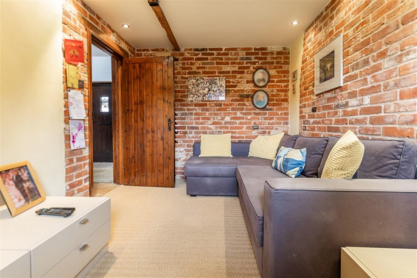 Images for The Hall Barns, School Road, Stanford Rivers