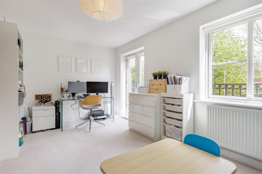 Images for Mowbray Close, Epping