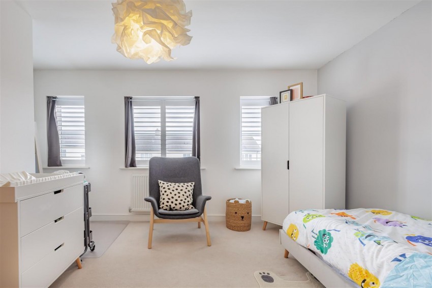 Images for Mowbray Close, Epping