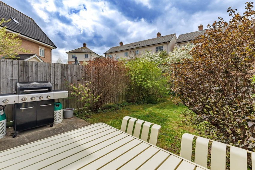 Images for Mowbray Close, Epping