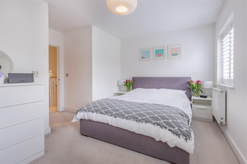 Images for Mowbray Close, Epping