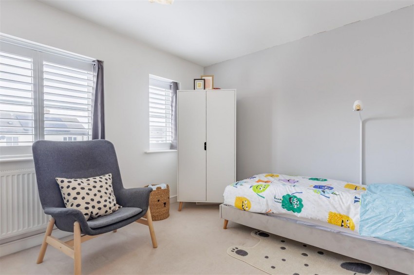 Images for Mowbray Close, Epping