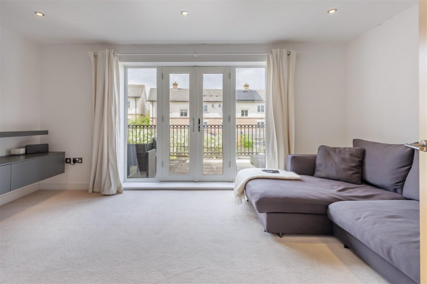 Images for Mowbray Close, Epping