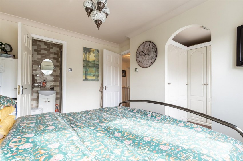 Images for Brookfield, Weald Hall Lane, Thornwood