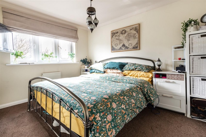 Images for Brookfield, Weald Hall Lane, Thornwood