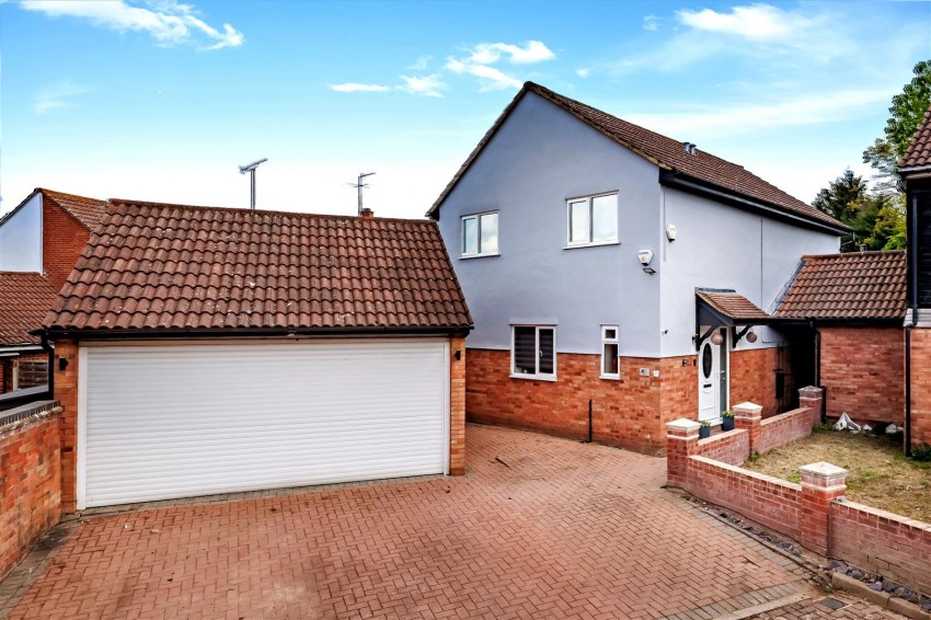 Images for St. Marys Way, Chigwell