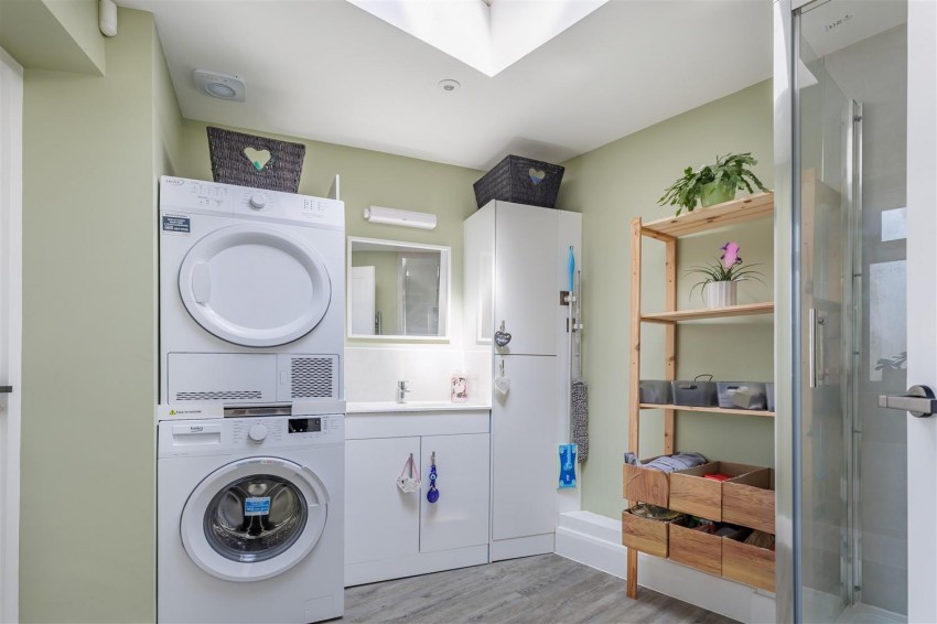 Images for St. Marys Way, Chigwell