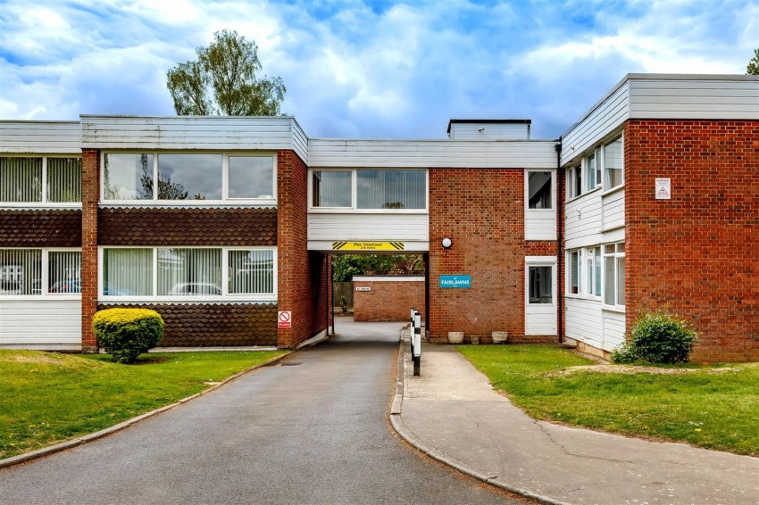 Images for Fairlawns, Tidys Lane, Epping