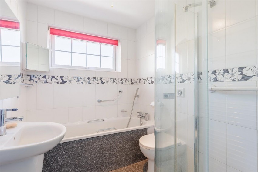 Images for Hemnall Street, Epping