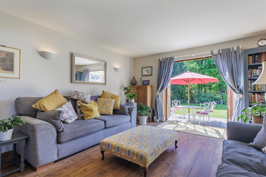 Images for The Elms, Masons Bridge Farm Rd, Fiddlers Hamlet, Epping