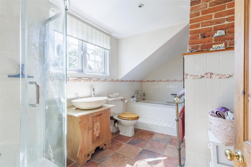 Images for The Elms, Masons Bridge Farm Rd, Fiddlers Hamlet, Epping