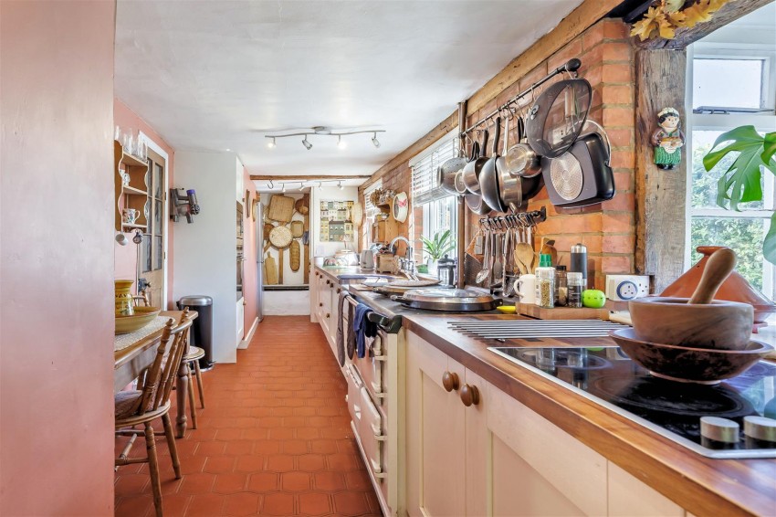 Images for The Elms, Masons Bridge Farm Rd, Fiddlers Hamlet, Epping