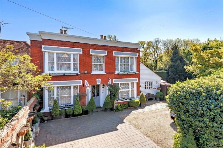 Images for The Elms, Masons Bridge Farm Rd, Fiddlers Hamlet, Epping