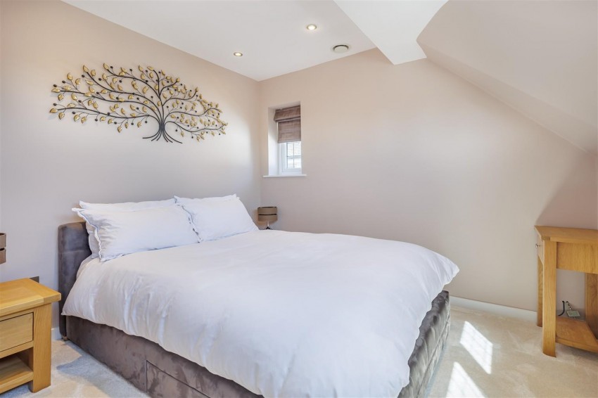 Images for Ravensmere, Epping