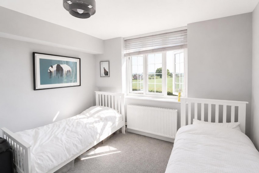 Images for Mount Road, Theydon Garnon, Epping