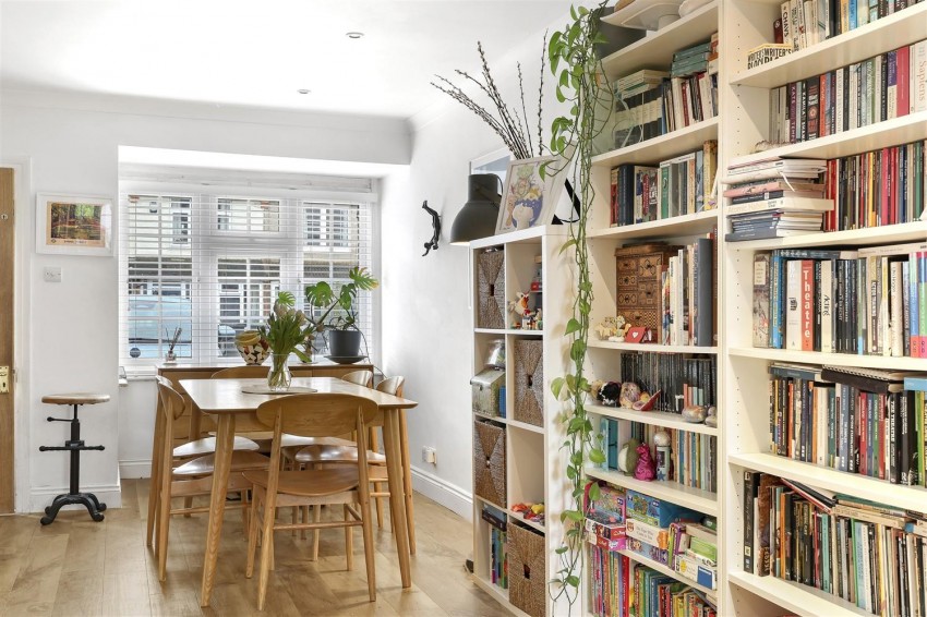 Images for Lindsey Street, Epping