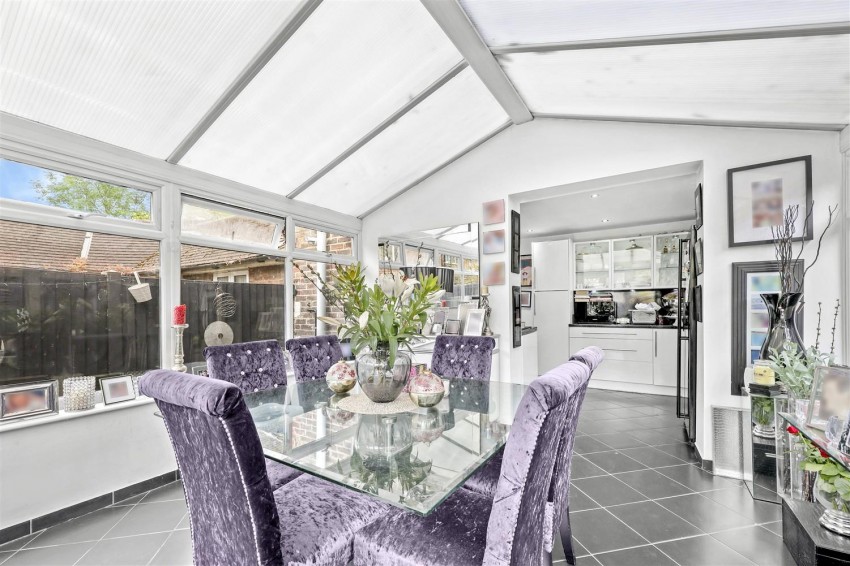 Images for Ladyfields, Loughton