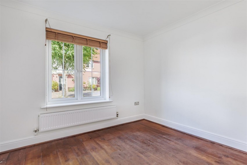Images for Parkside, Epping