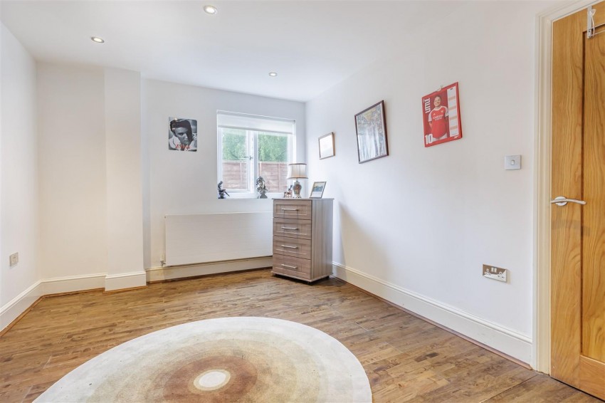 Images for Hemnall Street, Epping