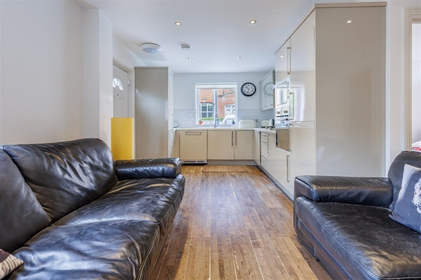Images for Electron House, Hemnall Street, Epping