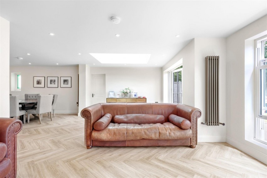 Images for Loughton Lane, Theydon Bois