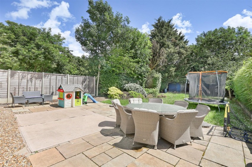 Images for Loughton Lane, Theydon Bois