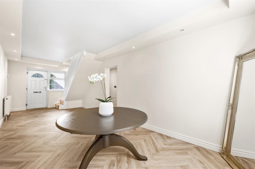 Images for Loughton Lane, Theydon Bois