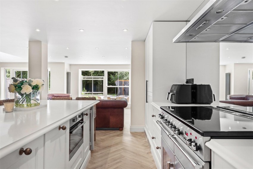Images for Loughton Lane, Theydon Bois