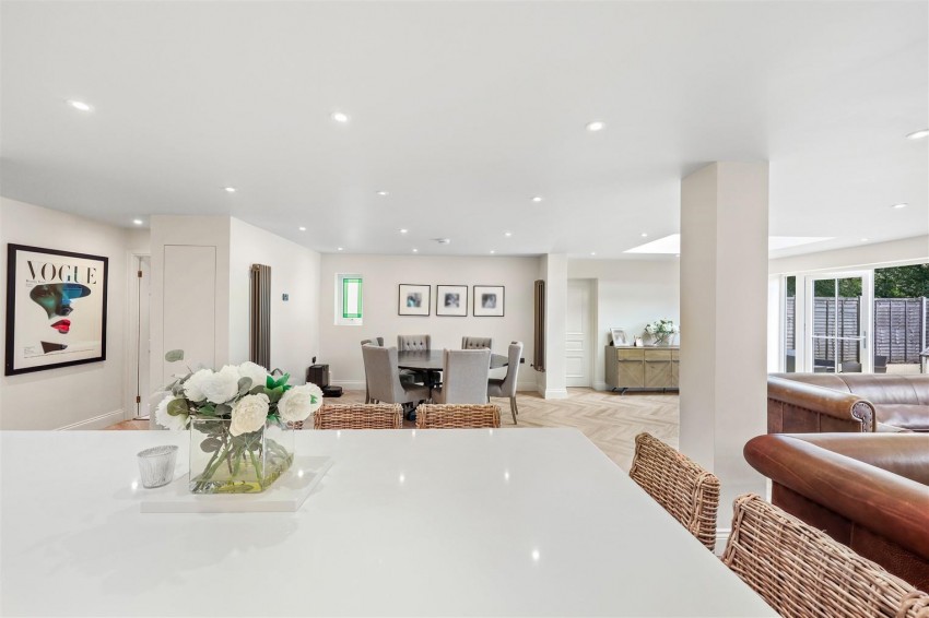 Images for Loughton Lane, Theydon Bois
