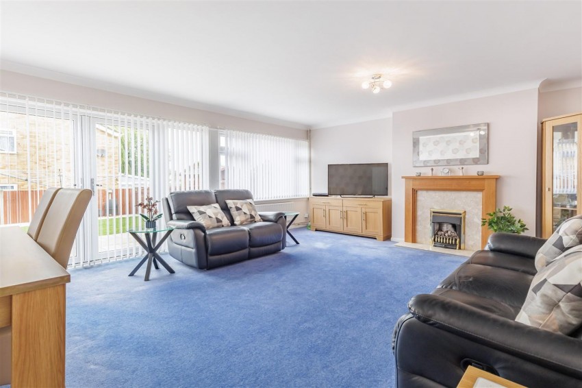 Images for Thornhill, North Weald