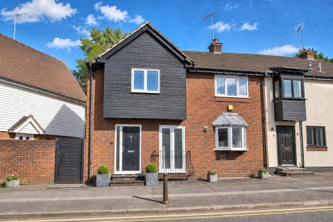 View Full Details for Market Place, Abridge