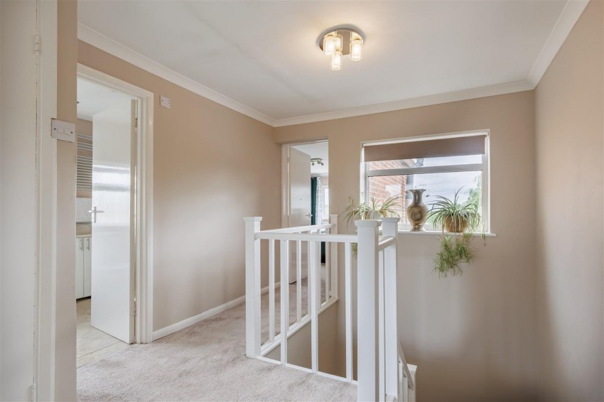 Images for Vicarage Lane, North Weald