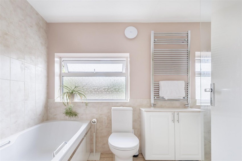 Images for Vicarage Lane, North Weald