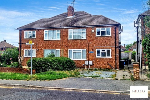 View Full Details for Doddinghurst Road, Brentwood