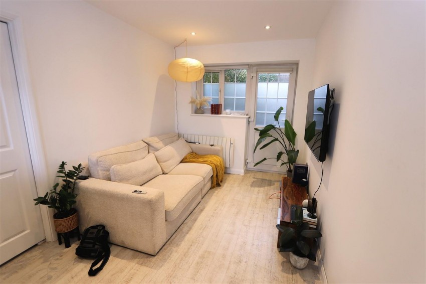 Images for Mount Road Cottages, Epping