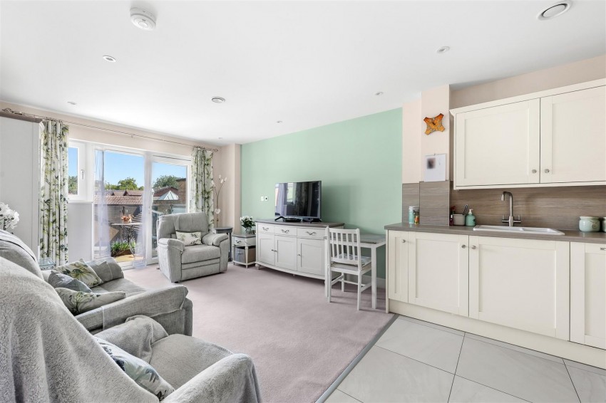 Images for High Road, Loughton