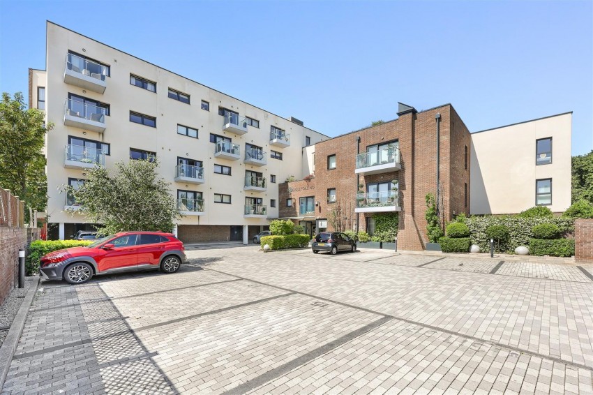Images for High Road, Loughton