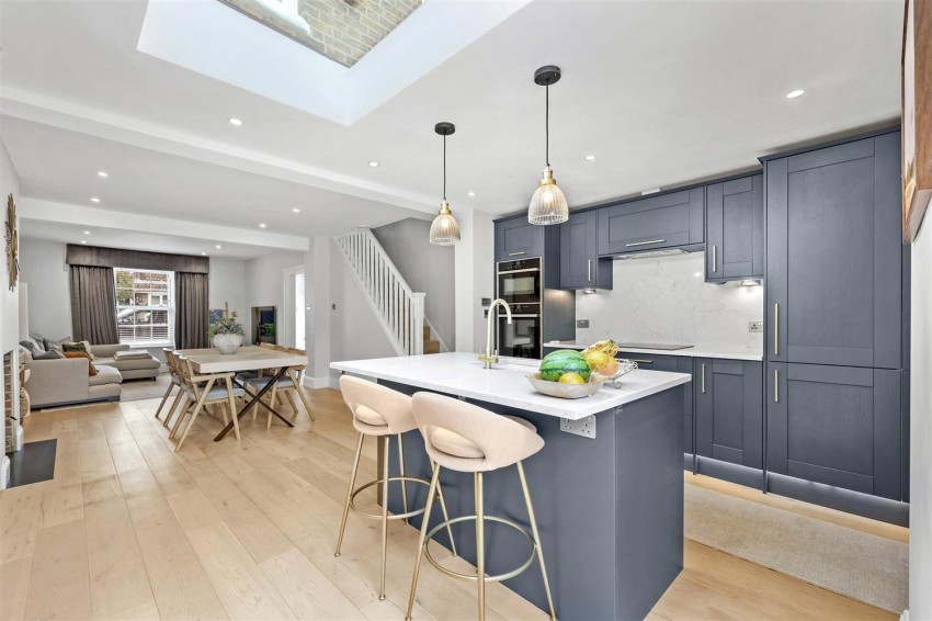 Images for Hemnall Street, Epping